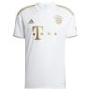 9420 PACK BAYERN MUNICH EXTERIEUR KIMMICH. ENSEMBLE ADULTE MAILLOT ET SHORT 2022 2023
