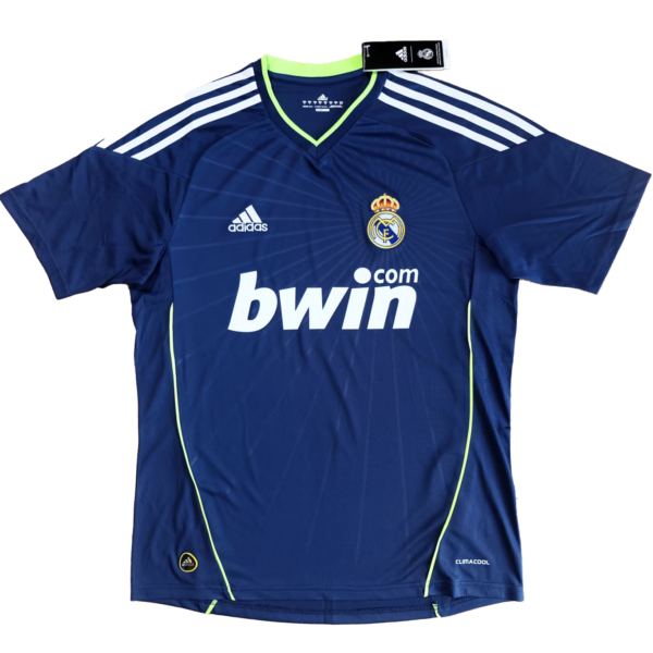 MAILLOT RETRO REAL MADRID EXTERIEUR 2010-2011